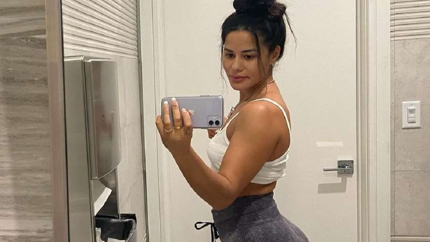 Слишком сексуально: фитоняшка поразила откровенным фото Слишком сексуально: фитоняшка поразила откровенным фото