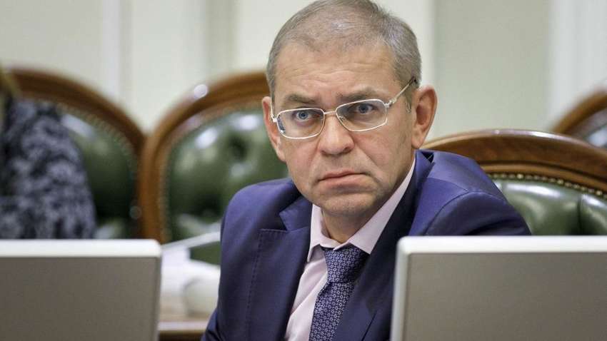 У суді вирішили відмовитися від «живого» допиту Пашинського через небезпеку