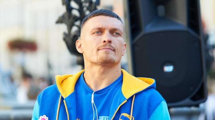 Усик подтвержденный претендент на бой с победителем реванша Джошуа - Руис