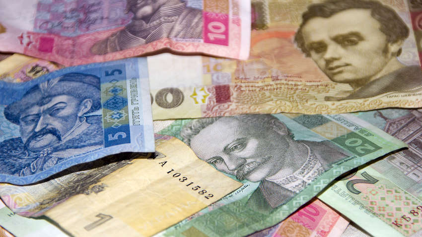 Следует ли ожидать повышения зарплат и пенсий в 2025 году