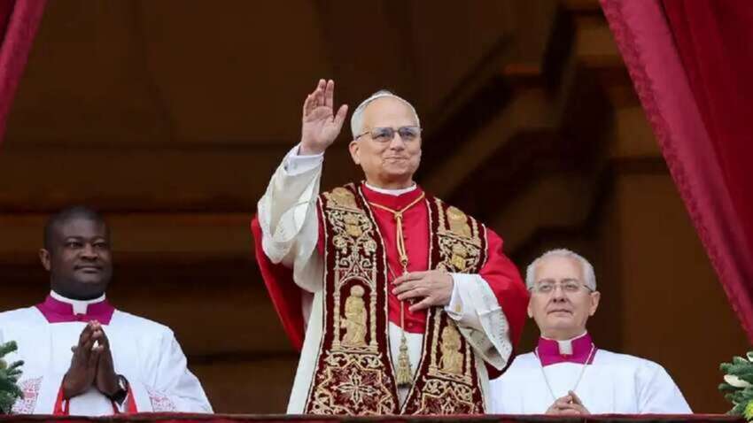 От стресса и страха: Папа Римский отправил в Украину интересный груз