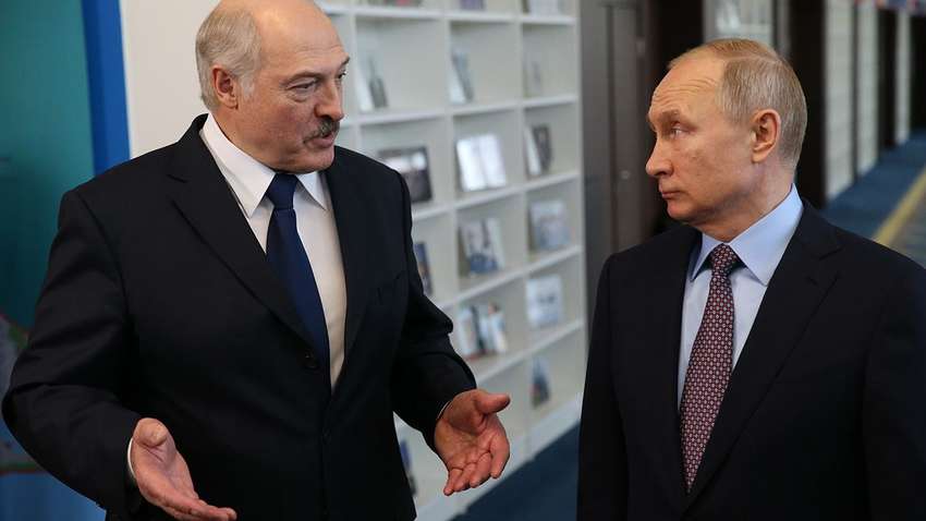 Лукашенко запросив Путіна у несподіване місце: що відповів президент РФ