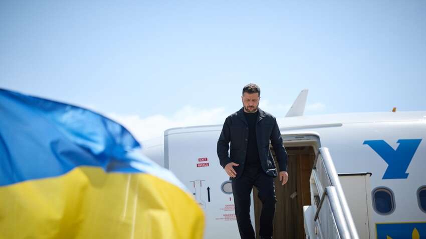 На Западе узнали с каким "компромиссом" по войне Зеленский прибыл на встречу с Трампом На Западе узнали с каким "компромиссом" по войне Зеленский прибыл на встречу с Трампом