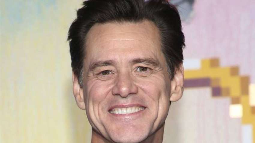 Джим Керри появился на публике с новой девушкой (ФОТО)