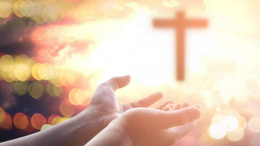 Бог защитит Украину: как молиться за наших бойцов и победу над врагом