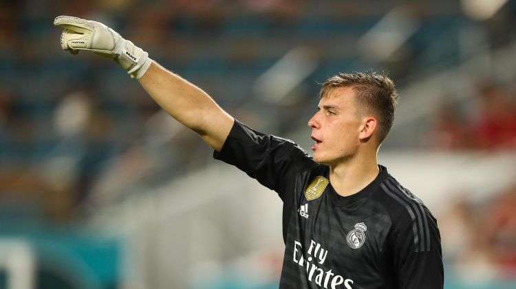 Лунин поехал на сборы с мадридским "Реалом"