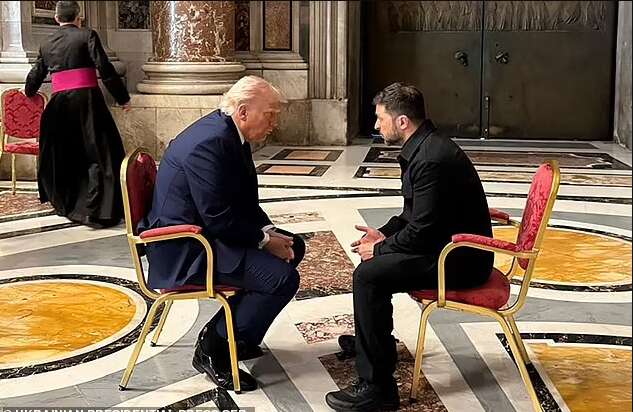 Невідомі деталі гучної зустрічі Трампа і Зеленського перед похороном Папи Невідомі деталі гучної зустрічі Трампа і Зеленського перед похороном Папи