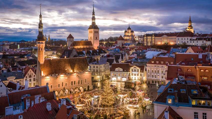 У Росії запропонували "стерти Таллінн" У Росії запропонували "стерти Таллінн"