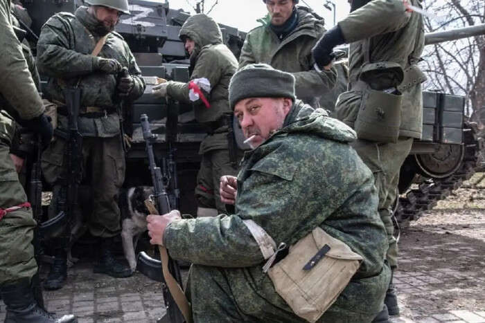 Російські зеки, які воюють в Україні, отримали "подарунок" від Путіна: про що йдеться