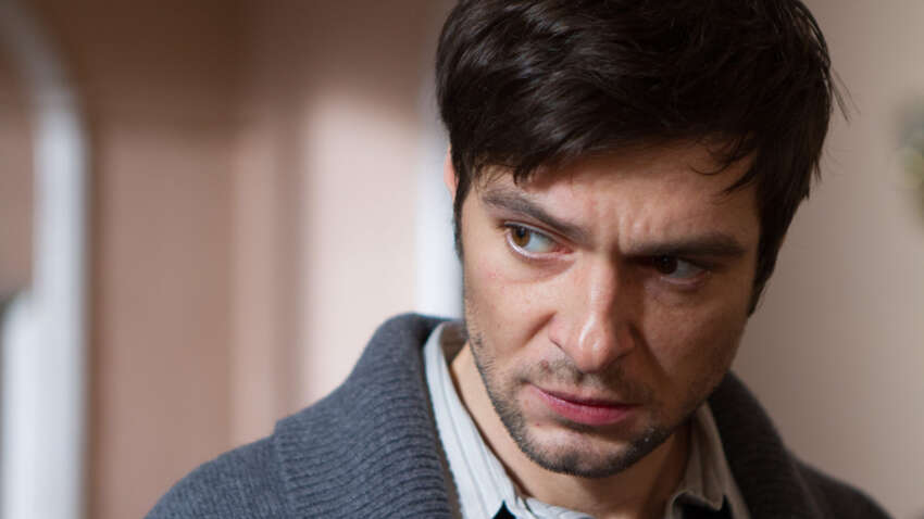 Шістнадцятирічного сина популярного російського актора раптово паралізувало