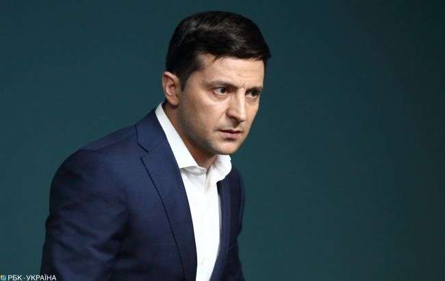 Семьи четверых погибших военных получат от Зеленского квартиры 