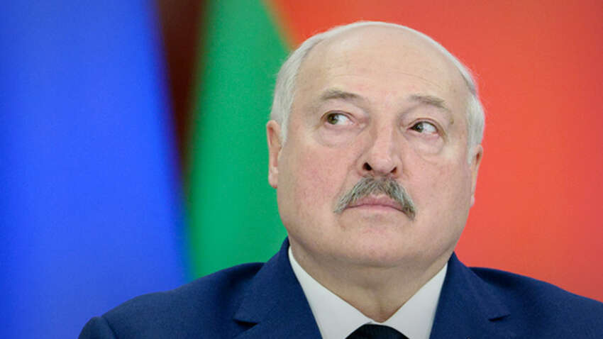 Лукашенко знову нагнітає: який раптовий наказ дав армії