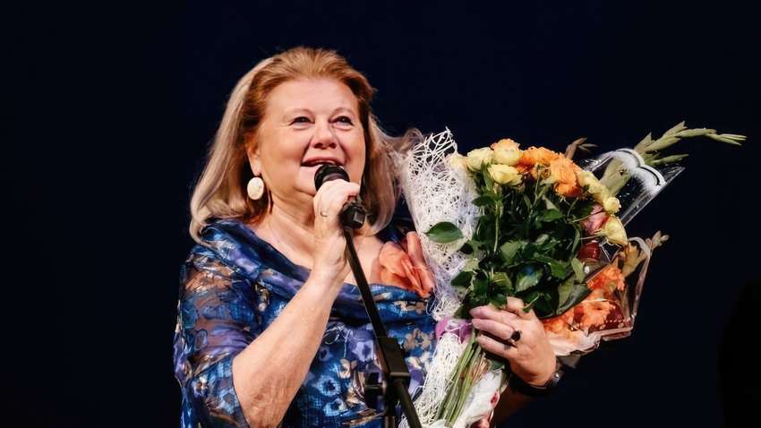 Актрису из фильма "Москва слезам не верит" срочно госпитализировали в тяжелом состоянии 