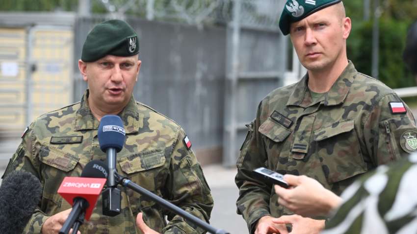 Польша сделала заявление о нарушении ее границ во время атаки РФ по Украине