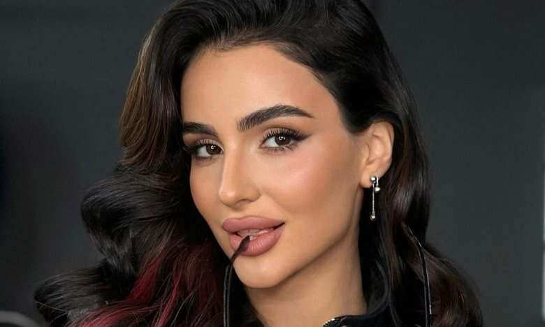 Аня Тринчер на Бали обнажилась перед камерой: откровенные кадры