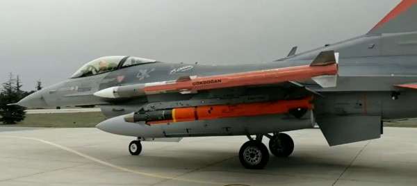 Туреччина успішно протестувала ракети класу «повітря-повітря»