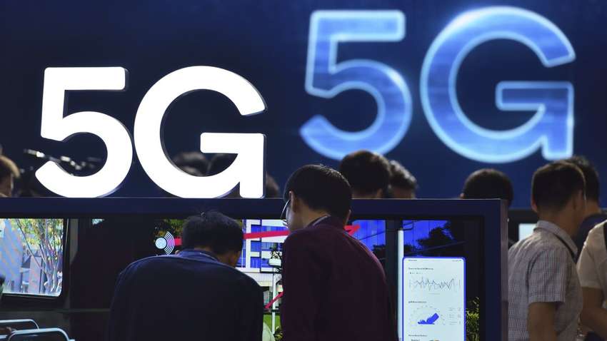 На горі Еверест з'явилися станції 5G