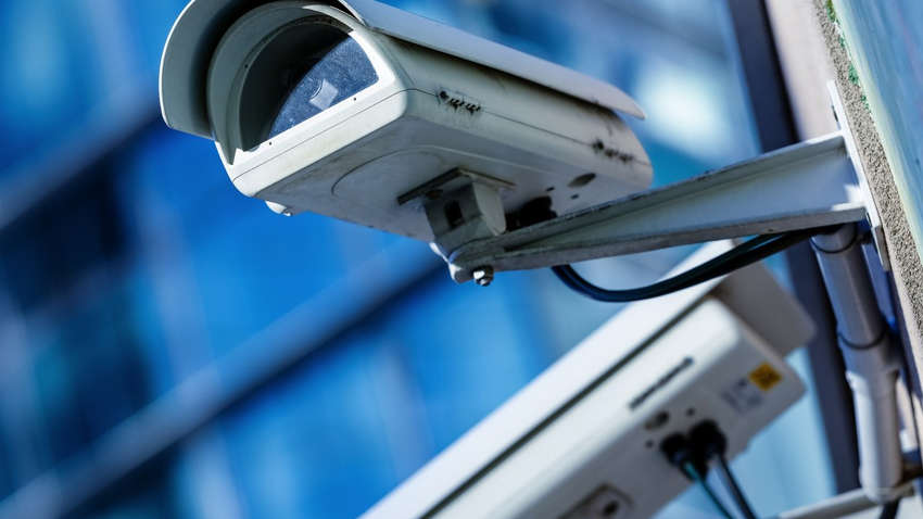 В Украине установят камеры для контроля за соблюдением карантина