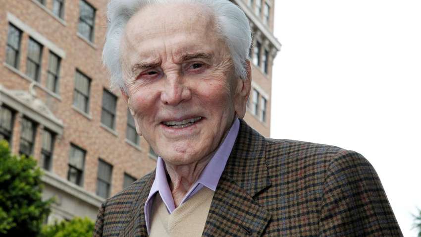 На 103 году жизни скончался легенда Голливуда Кирк Дуглас