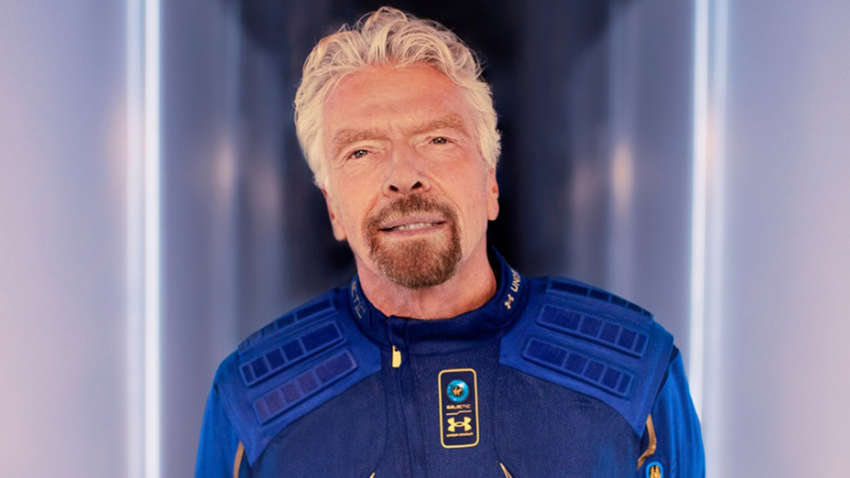 Мільярдер Річард Бренсон здійснив перший політ в космос: як це було Мільярдер Річард Бренсон здійснив перший політ в космос: як це було