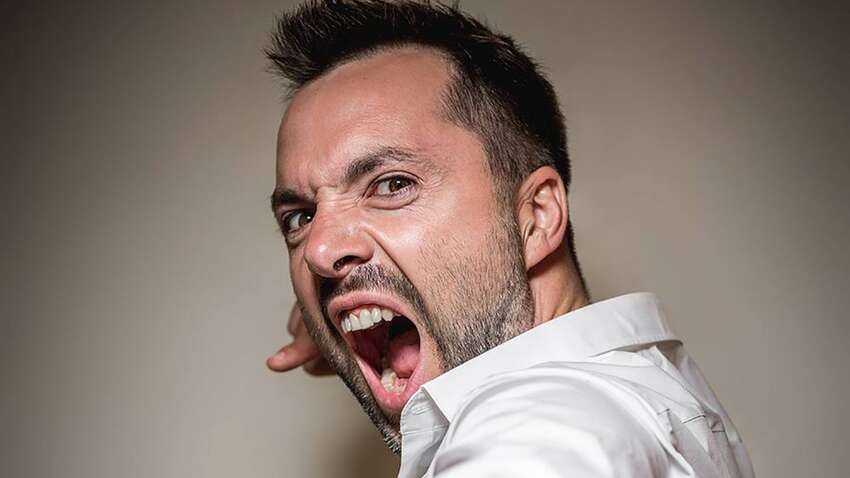 Арестович опубликовал свое полу голое фото Арестович опубликовал свое полу голое фото