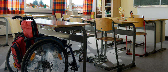 Українським школярам дозволили вчитися на 2 роки довше