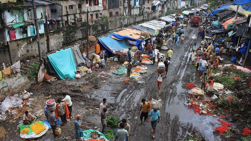 В Индии без работы из-за карантина остались 122 млн человек