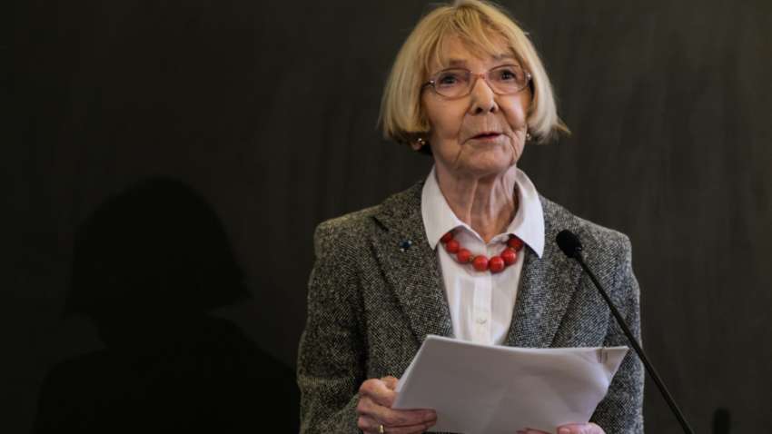 Профессор славистики объяснила, что не так с Россией Профессор славистики объяснила, что не так с Россией