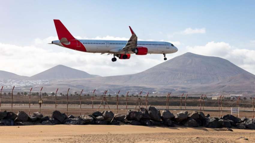 Африканська країна зупинила усі авіарейси: несподіване пояснення Африканська країна зупинила усі авіарейси: несподіване пояснення