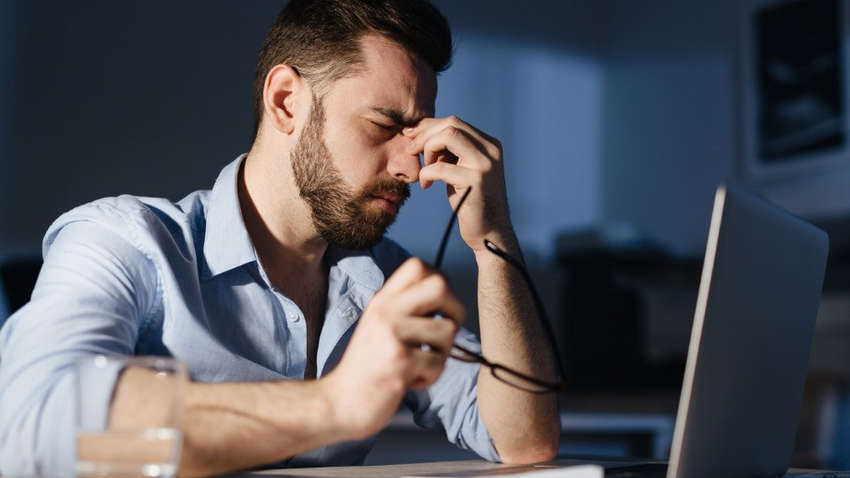 Що буде, якщо спати по 6 годин: краще не експериментувати