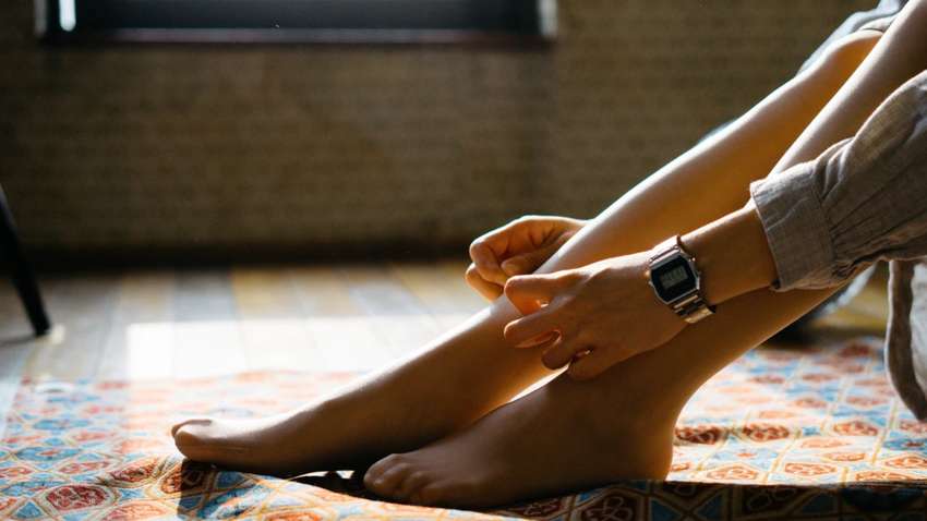 Почему полезно ходить босиком: отвечает эксперт Почему полезно ходить босиком: отвечает эксперт