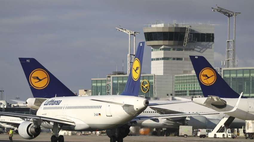 Забастовка бортпроводников в Германии продлена до полуночи