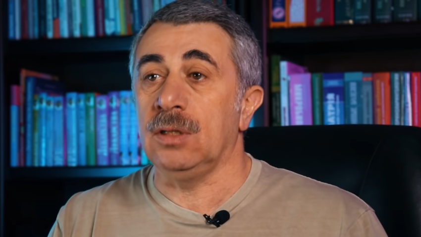 Комаровський пояснив, як потрібно обробляти маски для повторного використання