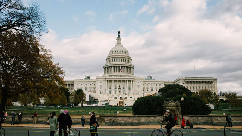 Трамп наказав викинути із Вашингтона мігрантів і безхатьків: деталі указу