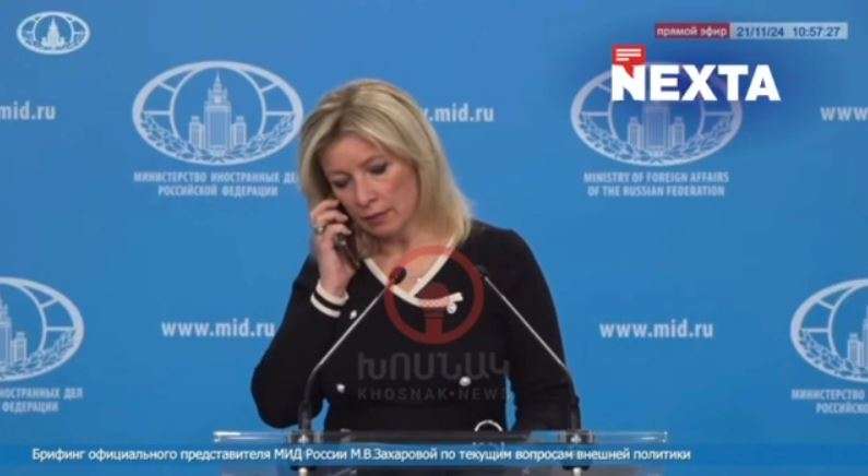 Захарова не вимкнула мікрофон під час брифінгу: що їй сказали по телефону про обстріл Дніпра