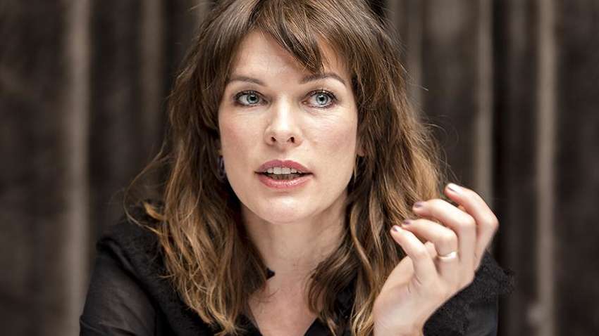 Поправилась на 22 килограмма: в Сеть попало фото беременной Миллы Йовович