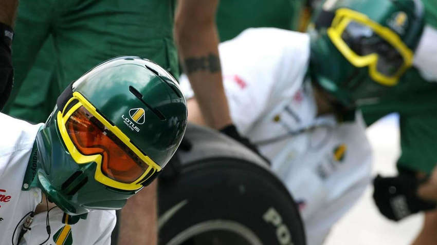 Бойцы невидимого фронта: как тренируются механики Формулы 1