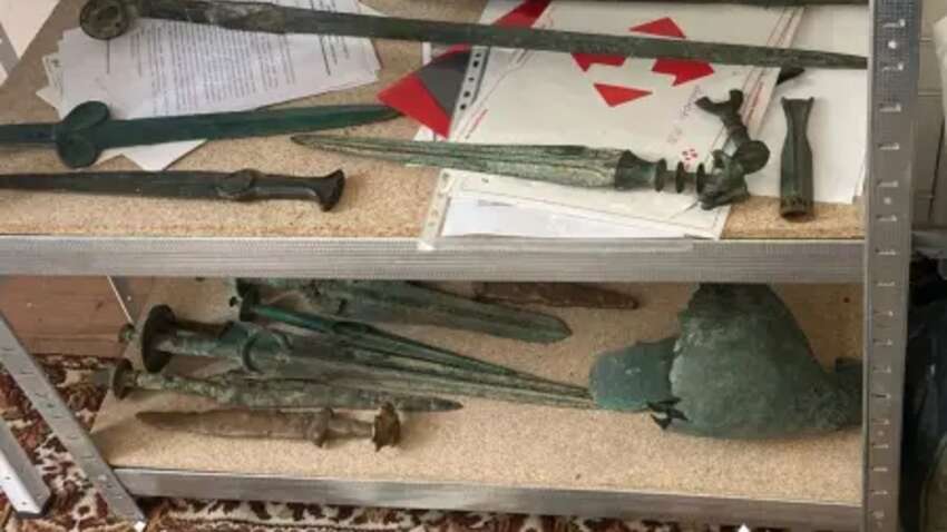 Екснардеп, який вивозив скарби з Криму, віддав державі понад 7 тисяч артефактів — найбільше поповнення музею за всю історію (ВІДЕО, ФОТО)