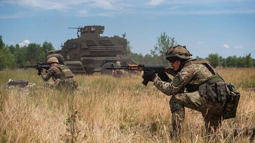 Перемалываем россиян с землей: где контрнаступление ВСУ набирает ход Перемалываем россиян с землей: где контрнаступление ВСУ набирает ход