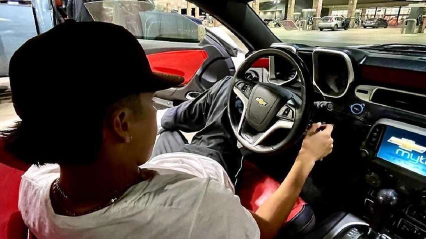 Врезался в дерево на скорости: 19-летняя звезда TikTok и его друзья погибли в страшной автокатастрофе Врезался в дерево на скорости: 19-летняя звезда TikTok и его друзья погибли в страшной автокатастрофе