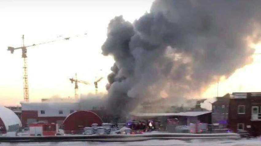 Чергова велика пожежа в Росії. Є жертви (ВІДЕО) Чергова велика пожежа в Росії. Є жертви (ВІДЕО)