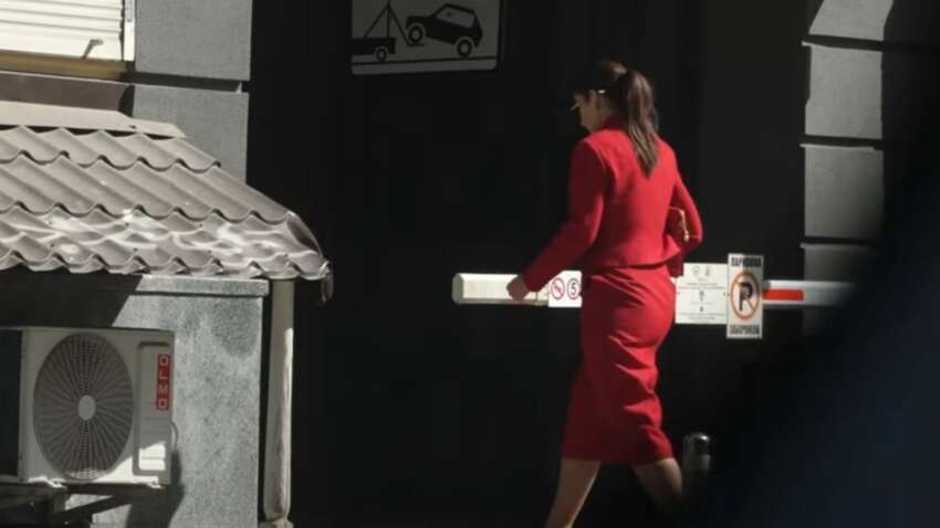 Визит, о котором никто не должен был узнать: эксголову АРМА сняли возле офиса Миндича