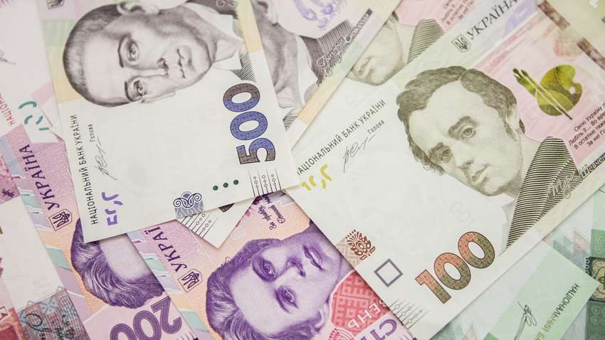 Що чекає гривню в новому році: експерти дали прогноз для української валюти