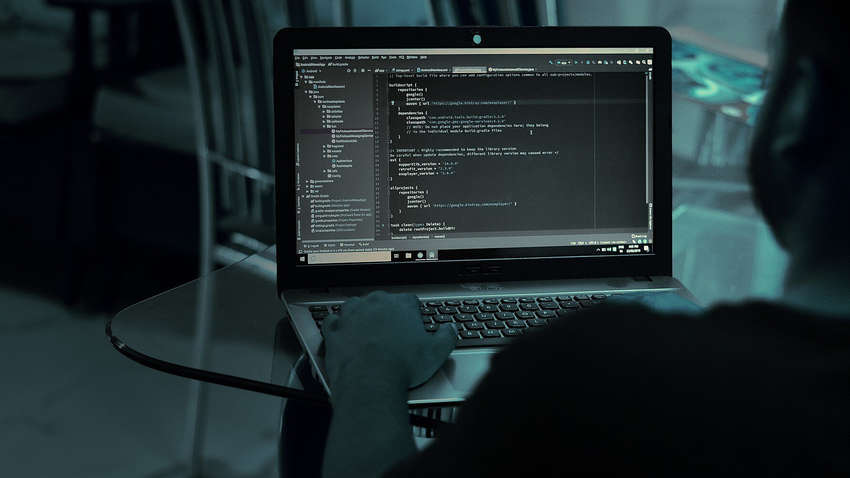 Новая угроза от РФ: мошенники выманивают данные о пленных