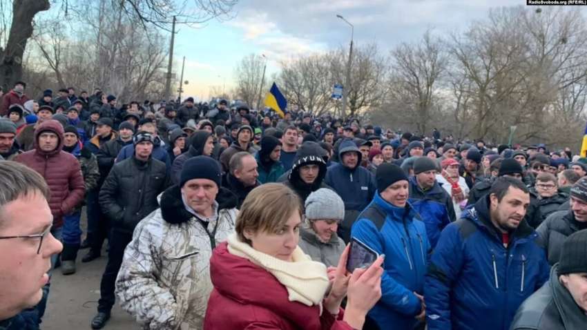 Недоверие и деградация: эксперты назвали причину «антивирусного» бунта на Полтавщине