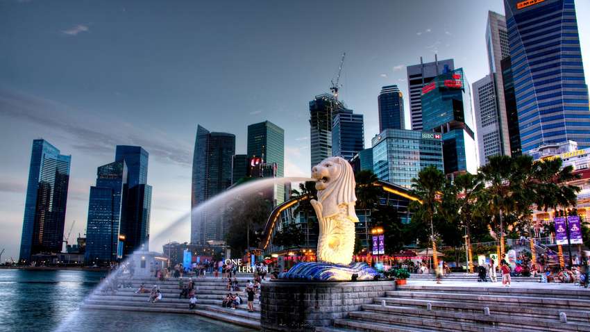 У Сінгапурі заборонили ходити в гості