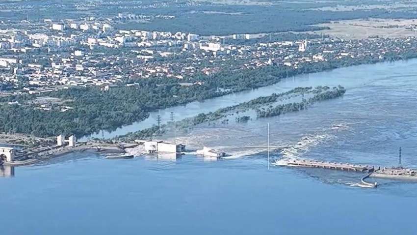 Як підрив Каховської ГЕС вплине на можливості українського війська, - експерт Як підрив Каховської ГЕС вплине на можливості українського війська, - експерт