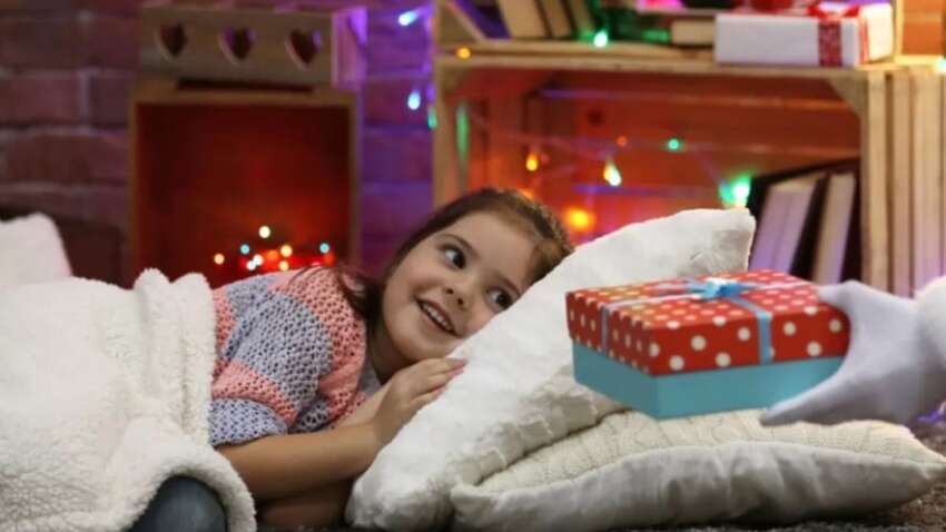 Топ-ідеї подарунків під подушку для  дітей – ці сюрпризи працюють на 100% і викликають справжнє вау