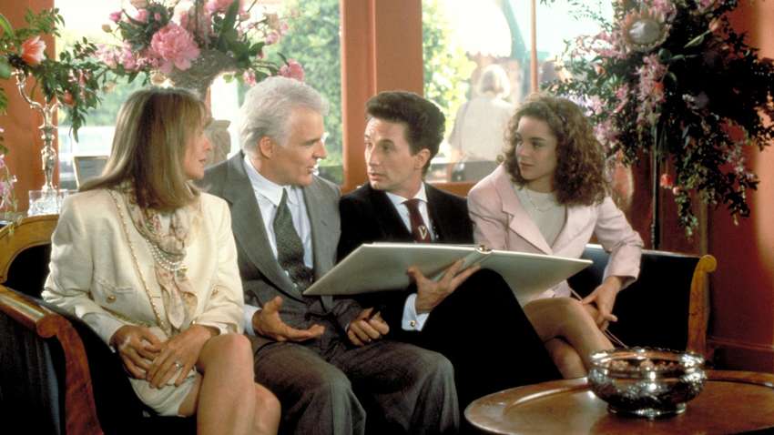 Warner Bros. готовит ремейк популярной комедии Warner Bros. готовит ремейк популярной комедии