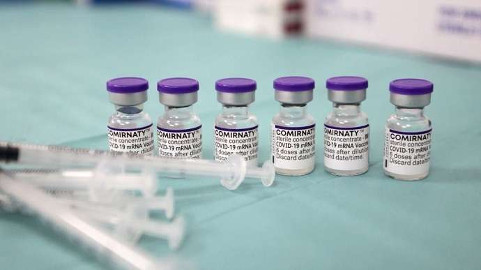 В Турции приняли решение по вакцинации Pfizer